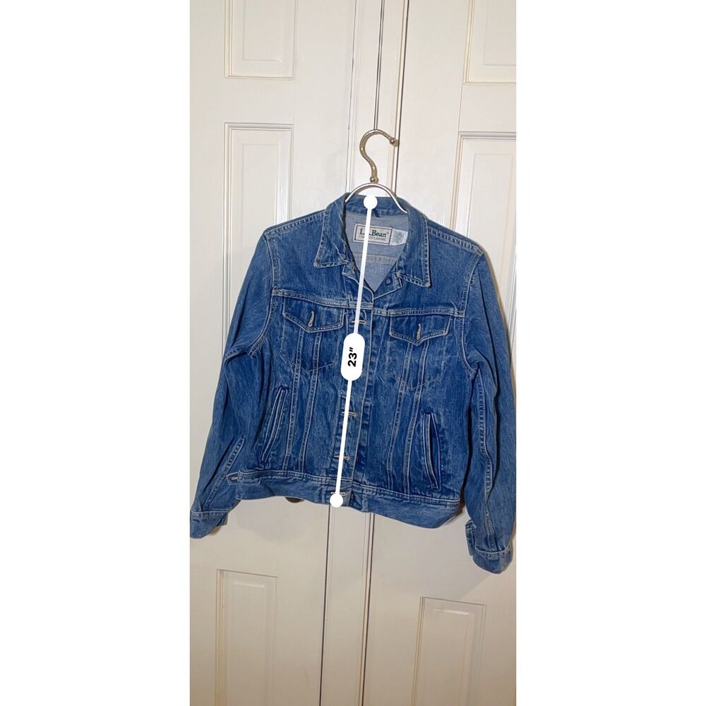 L.L. Bean Size 12 Vintage Classic Blue Denim Trucker Jean Jacket Made in USA